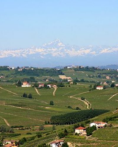 Monviso_from_San_Marzano_Oliveto Monviso_from_San_Marzano_Oliveto